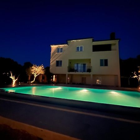 Apartments Fra & Mar With Swimming Pool In 2025 Sorici Екстериор снимка